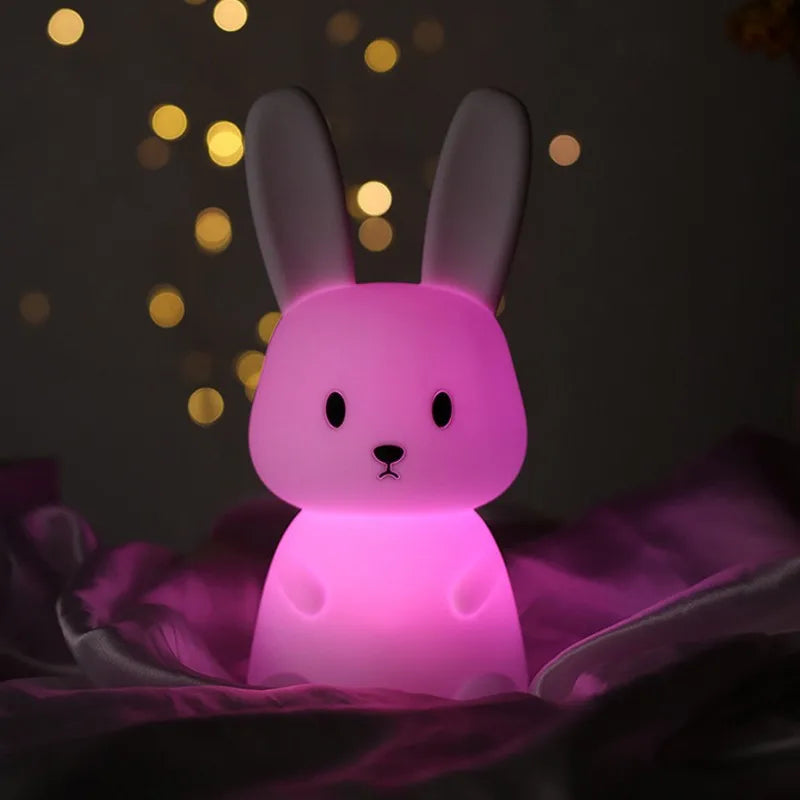 Luminária Noturna LED de Silicone em Formato de Coelhinho Com sensor de toque, design fofo de animal, perfeita para decoração de quarto infantil. Um presente encantador para bebês, crianças e decoração do lar.