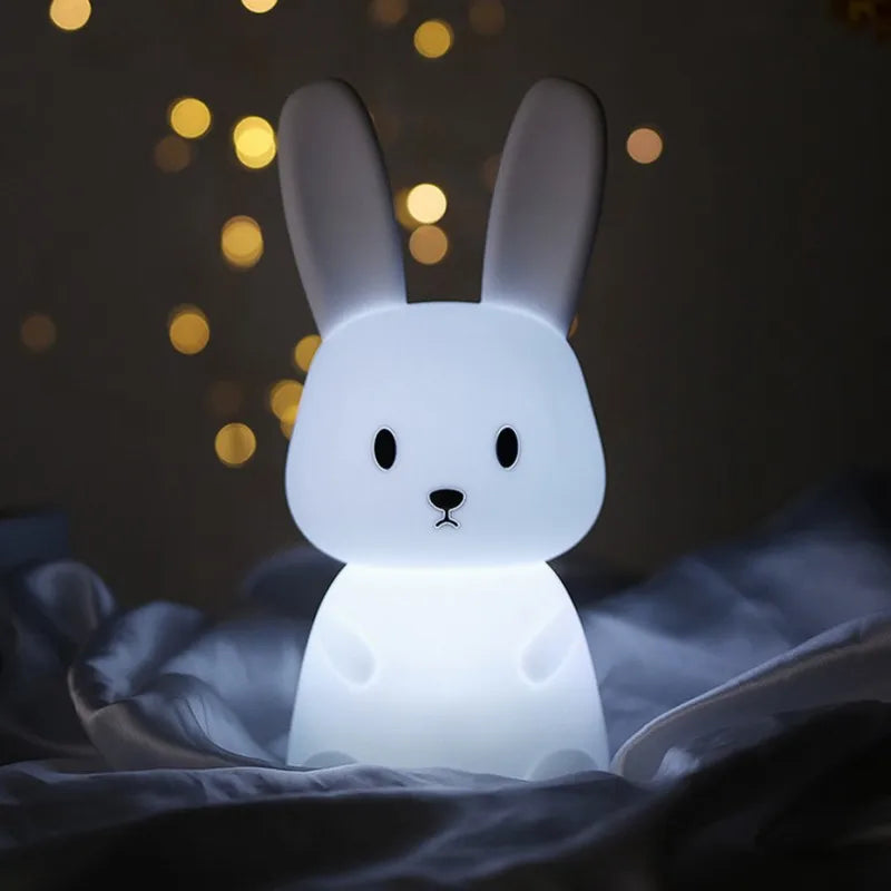 Luminária Noturna LED de Silicone em Formato de Coelhinho Com sensor de toque, design fofo de animal, perfeita para decoração de quarto infantil. Um presente encantador para bebês, crianças e decoração do lar.